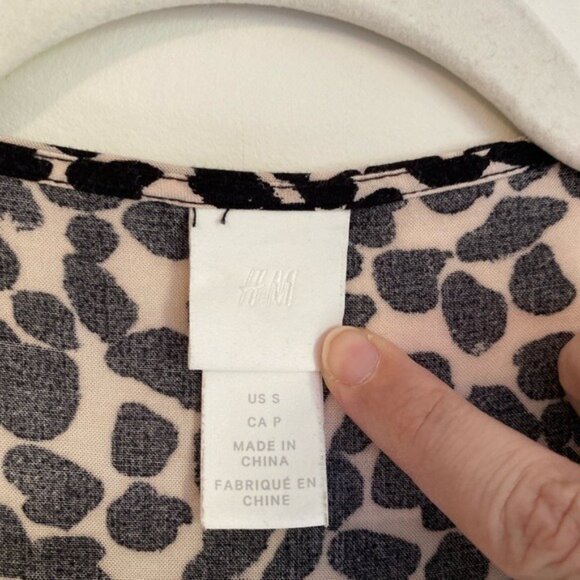 H & M Black & White Leopard Print Short Sleeve Button Down Dress Size S - Picture 6 of 8